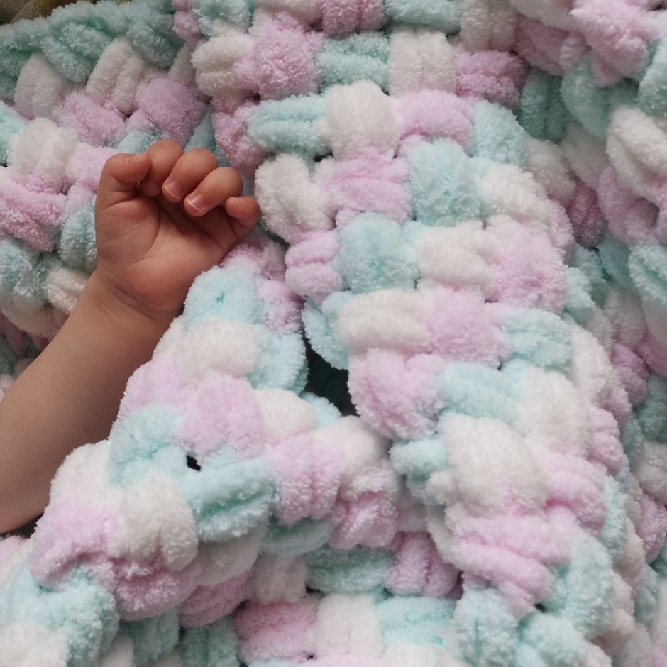 Плед из Ализе Пуффи плетенка