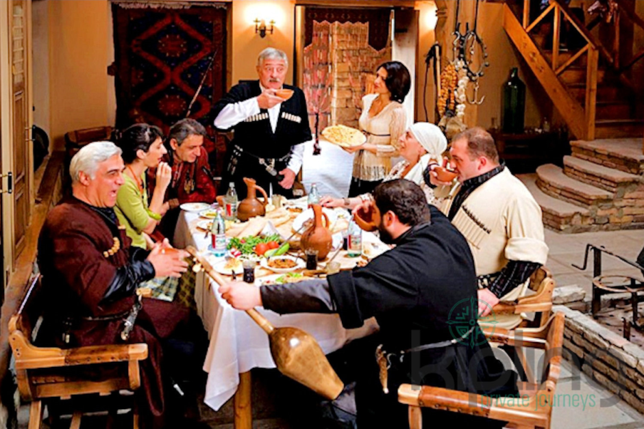 Грузия - традиционное грузинское застолье Супра