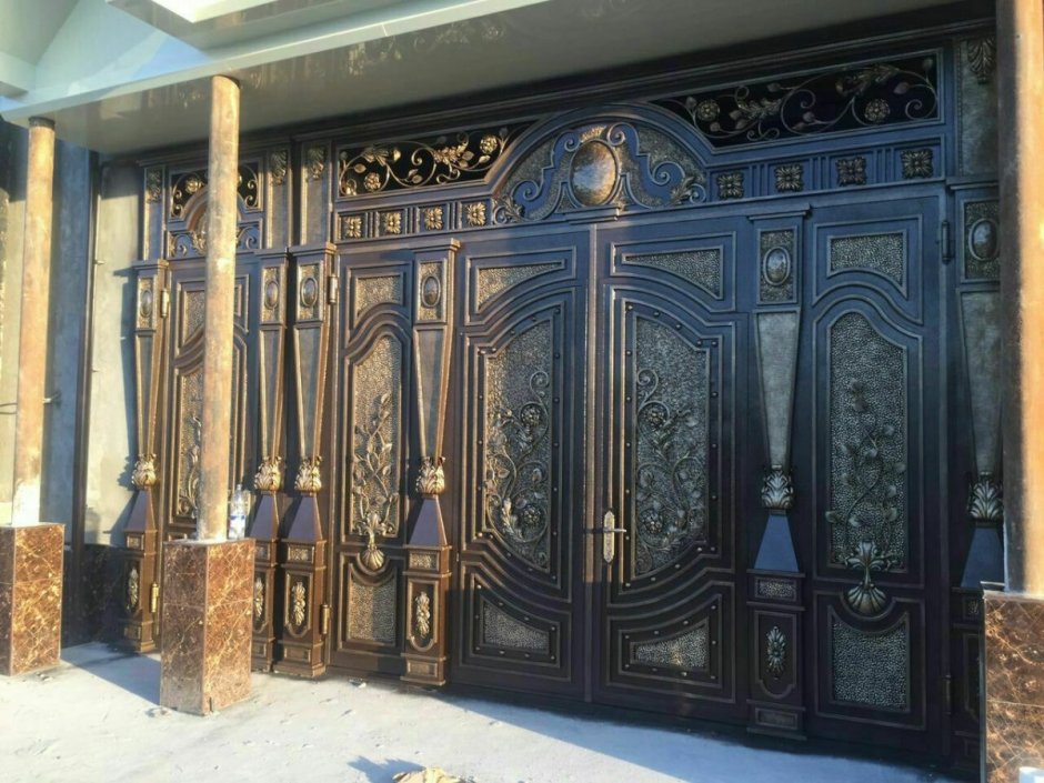 Темир эшиклар Узбекистан