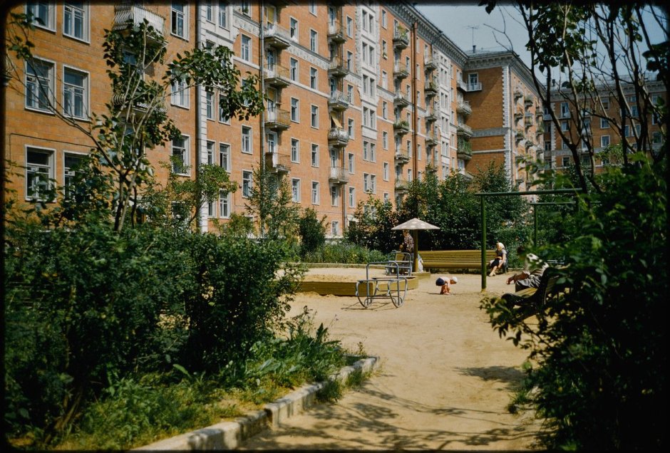 Дворы хрущевок