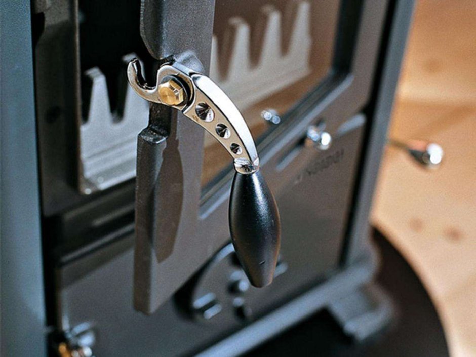 Замок для печной дверцы