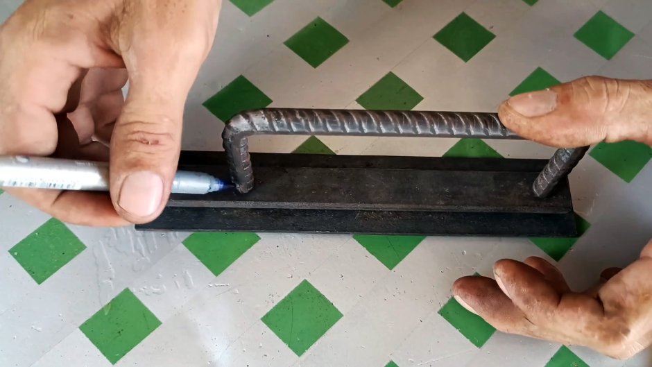 Дверные ручки из черенка