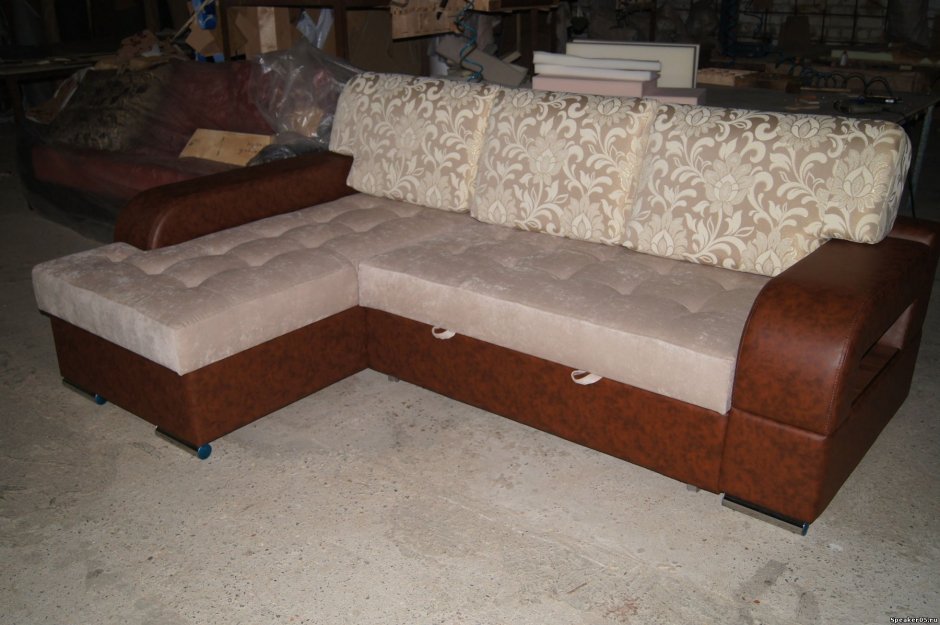 Угловые диваны в Киргу