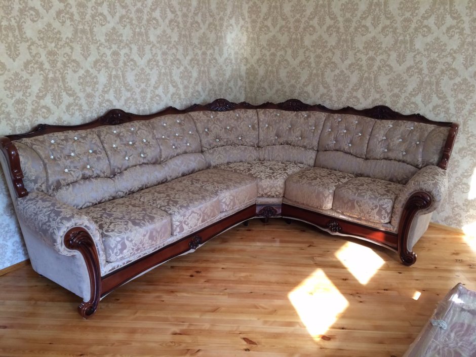 Угловые диваны в Киргу