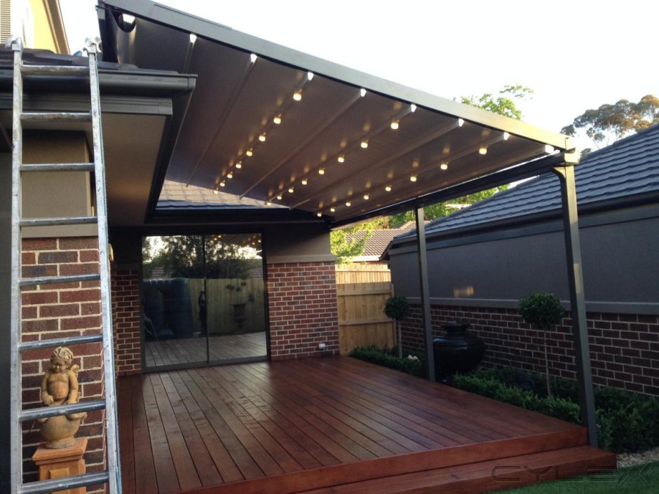 Освещение под навесом частного дома