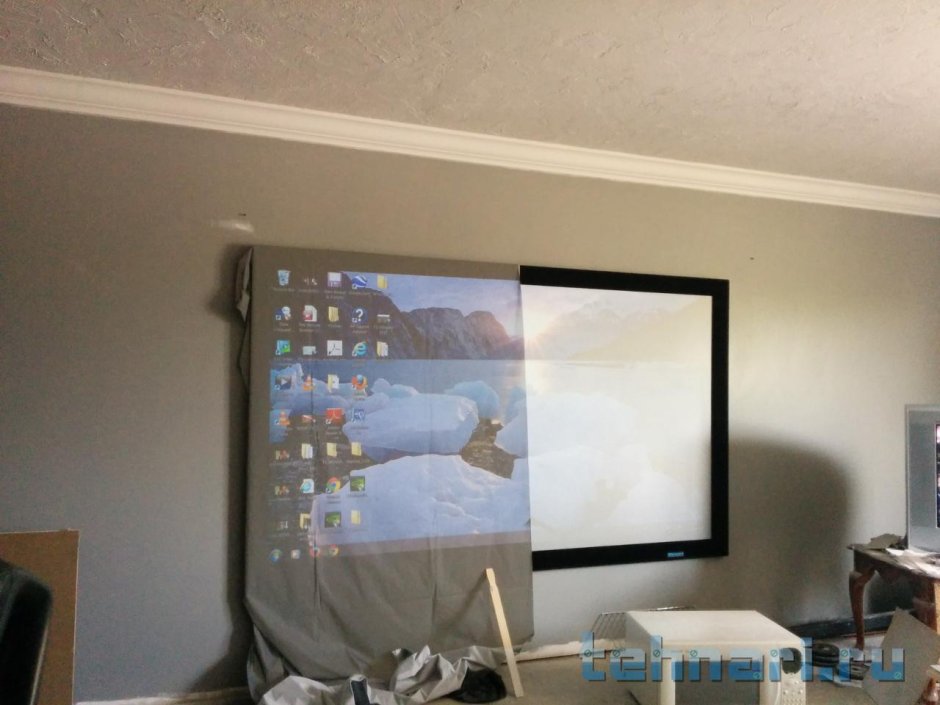 Светоотражающий экран для проектора