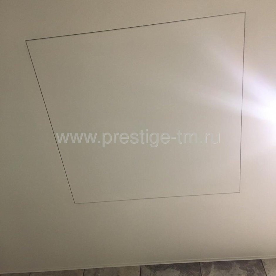 Лючок в натяжном потолке