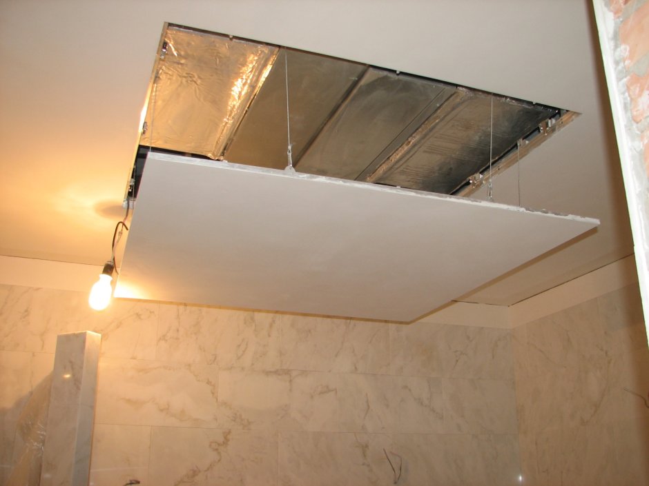 Потолочный лючок