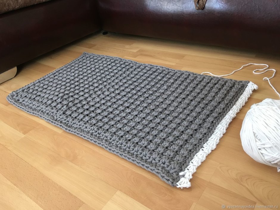 Прямоугольный ковер из полиэфирного шнура