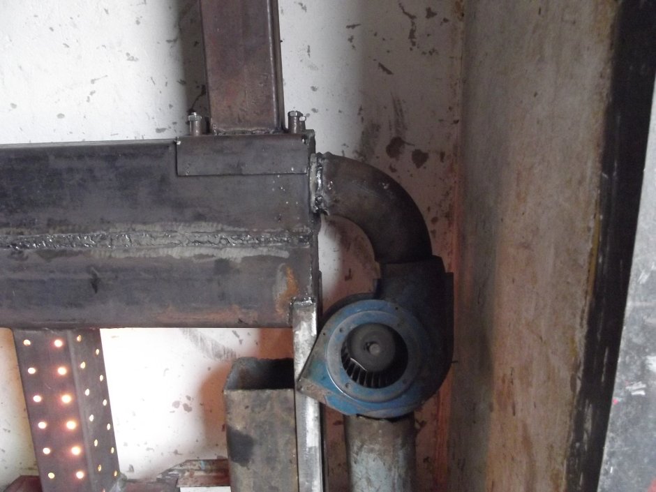 Замок на буржуйку