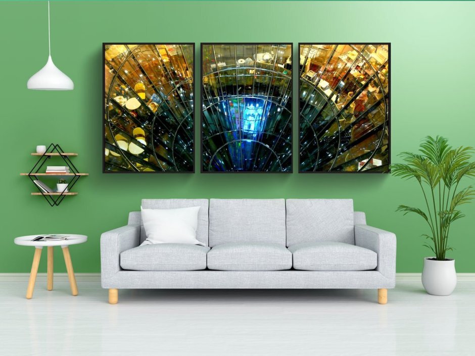 Постер на стекле