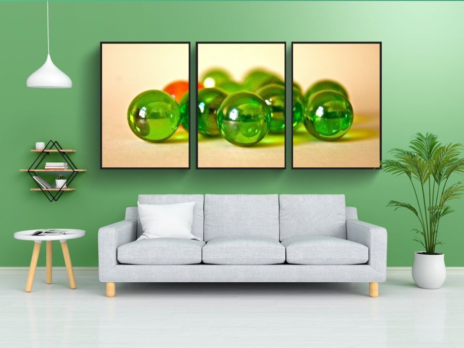 Постер на стекле