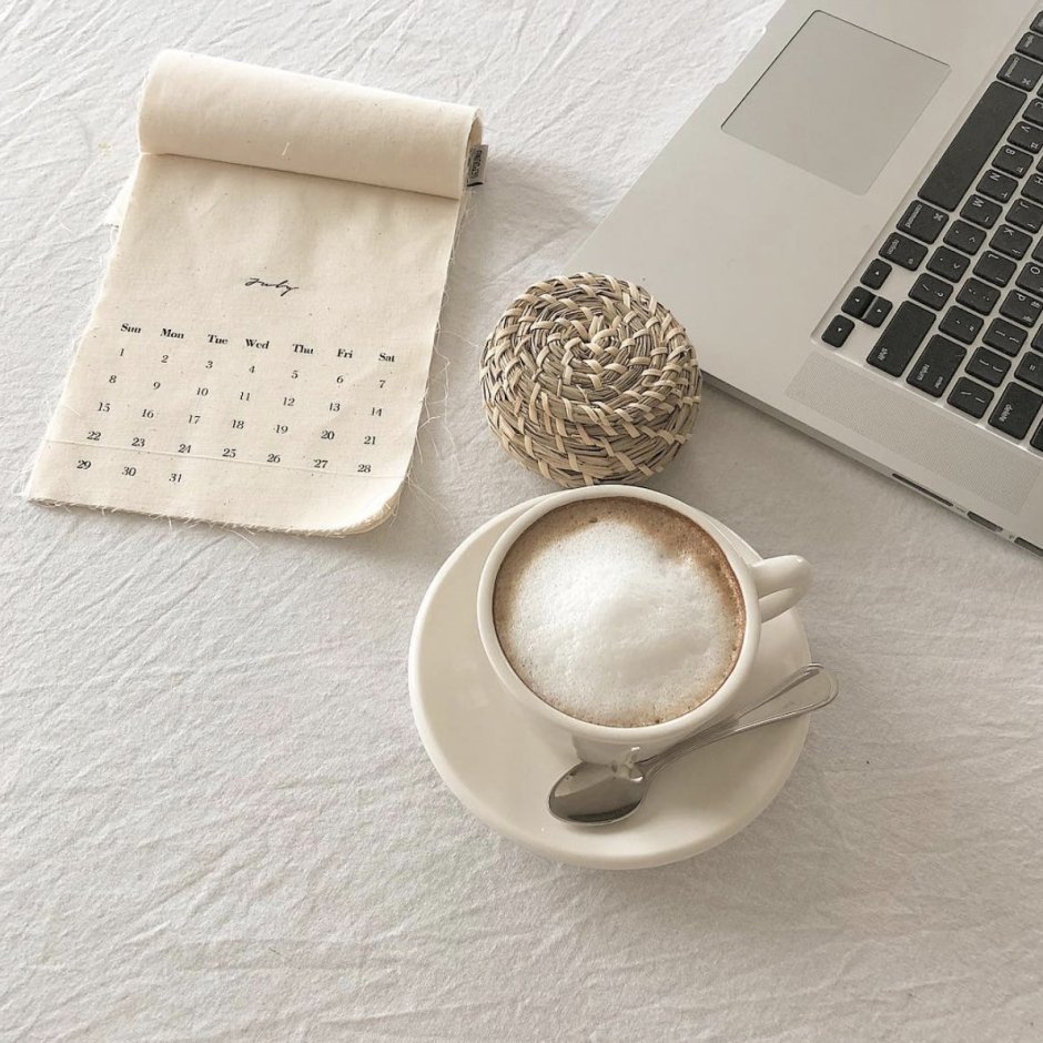 Светло бежевая Эстетика