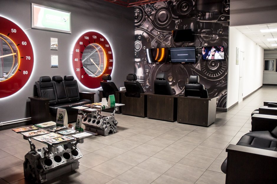 Креативный интерьер автомастерской