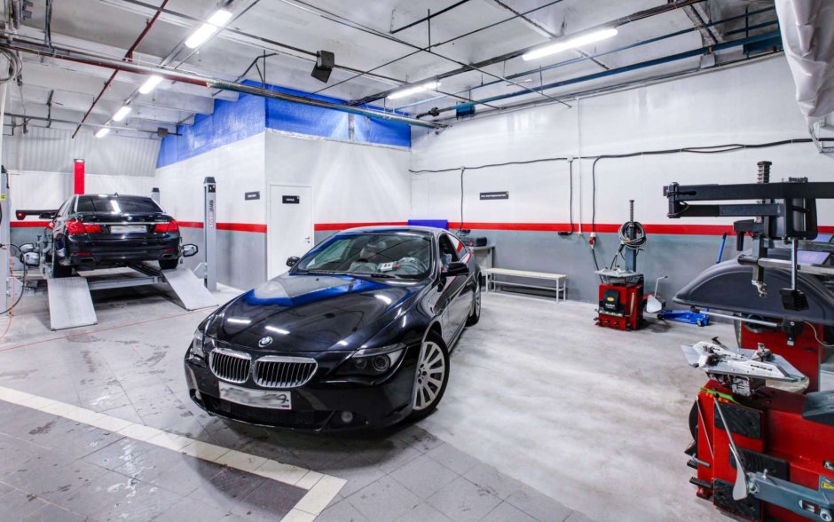 Красивая автомастерская