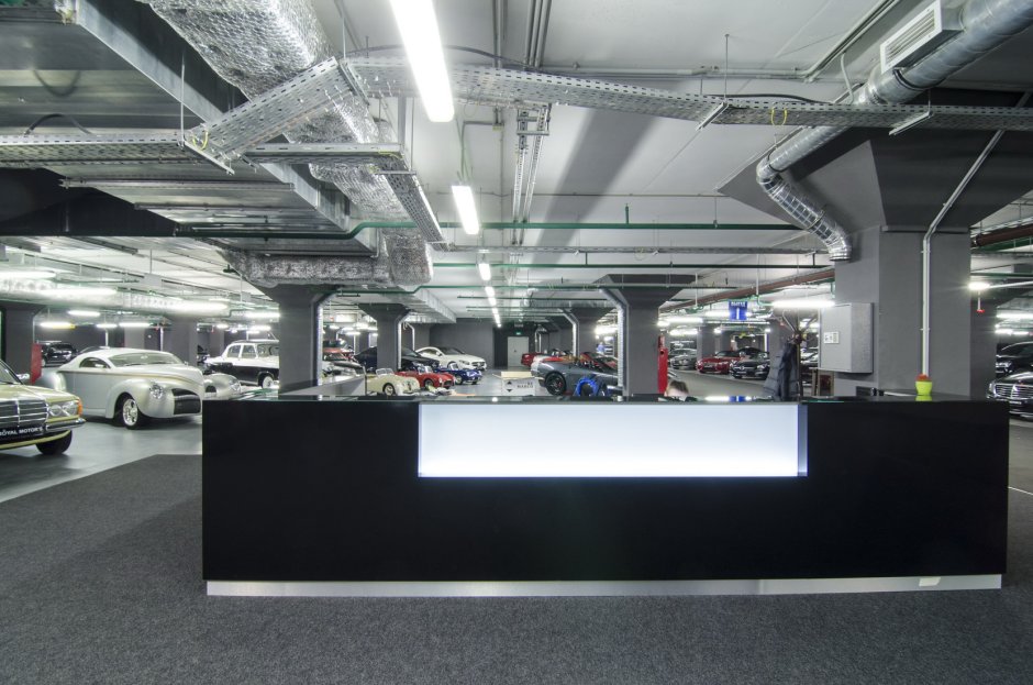 Ресепшн автосервиса