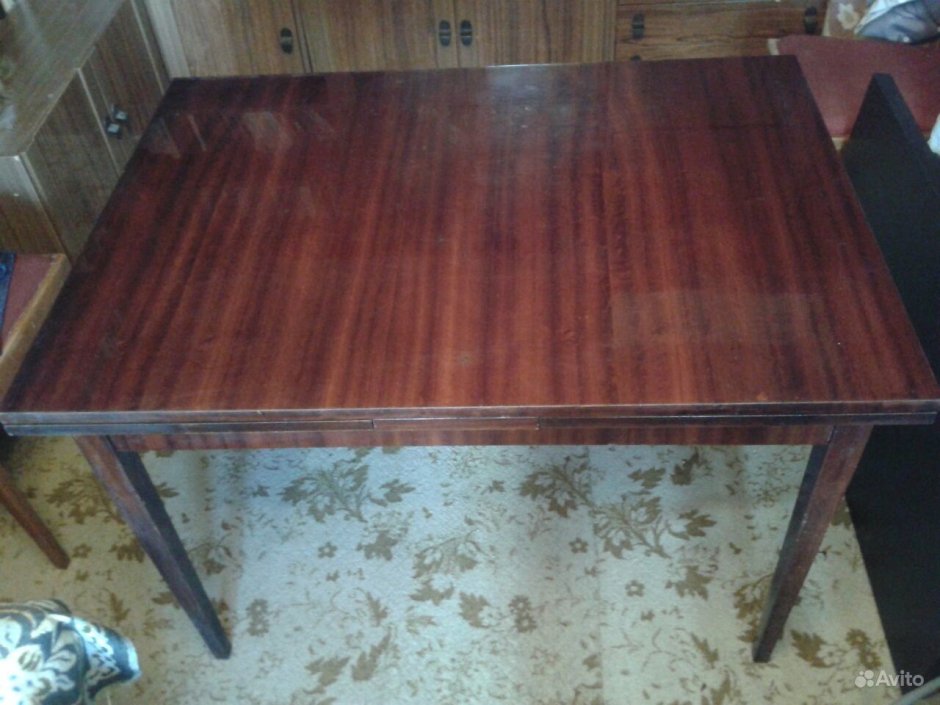 Стол раздвижной полированный Советский