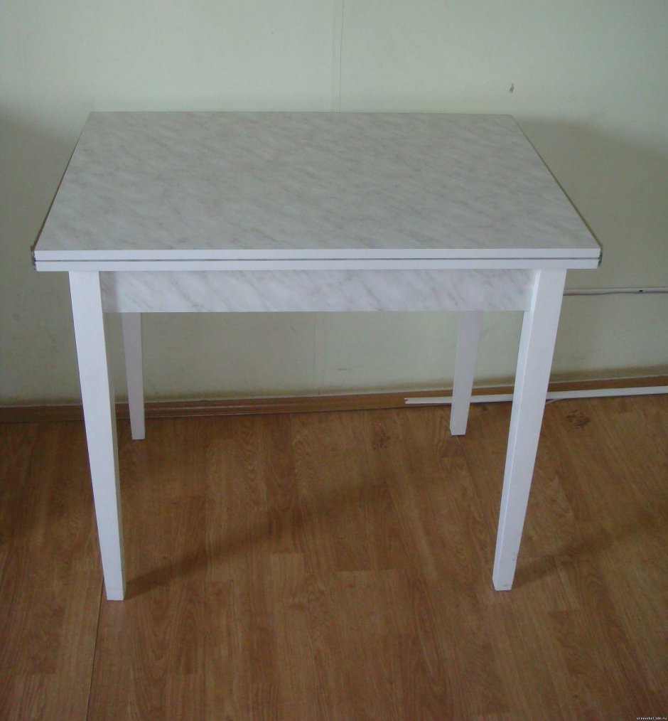 Советский обеденный стол