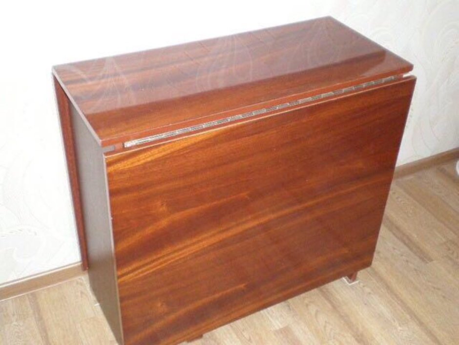 Советский стол