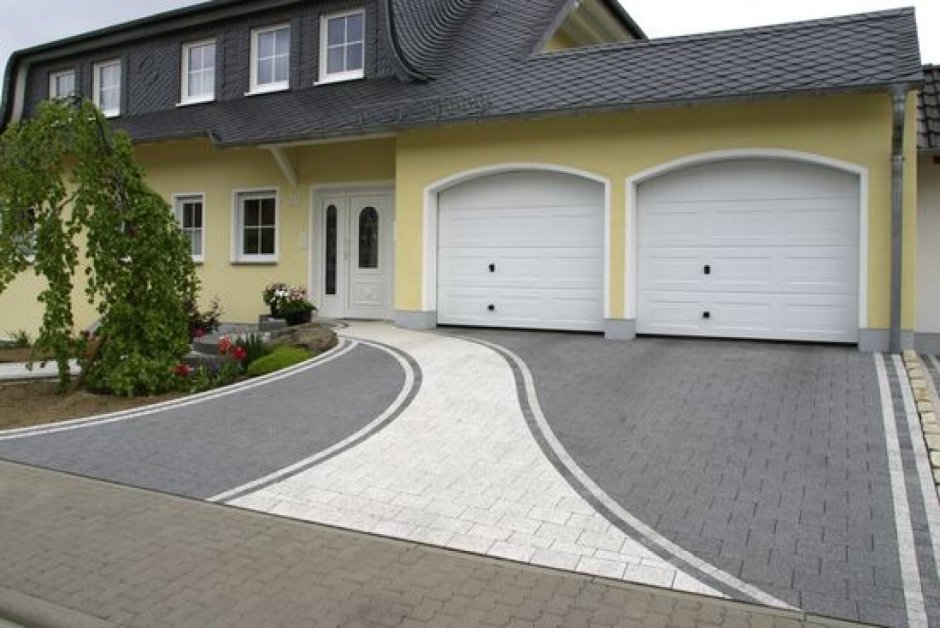 Подъездная дорожка к гаражу