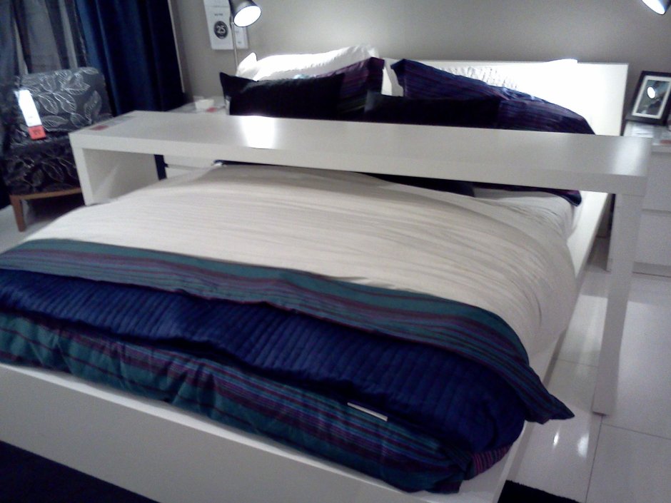 Столик на кровать икеа