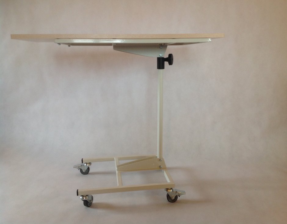 Прикроватный столик от флоу