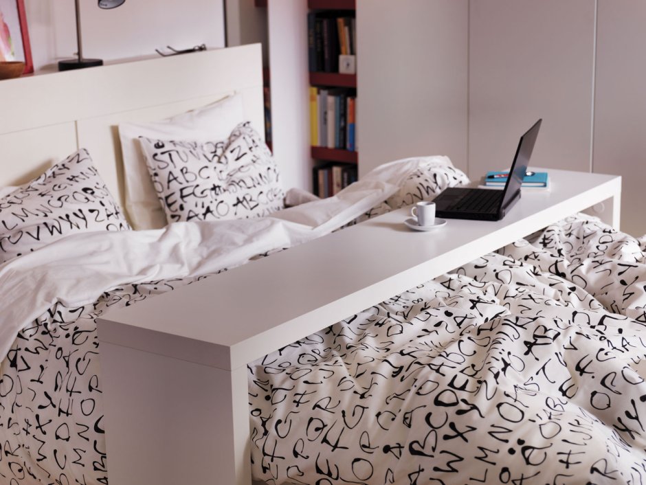 Стол для кровати икеа МАЛЬМ