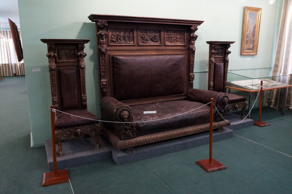 Кабинетный стул сталинский Ампир