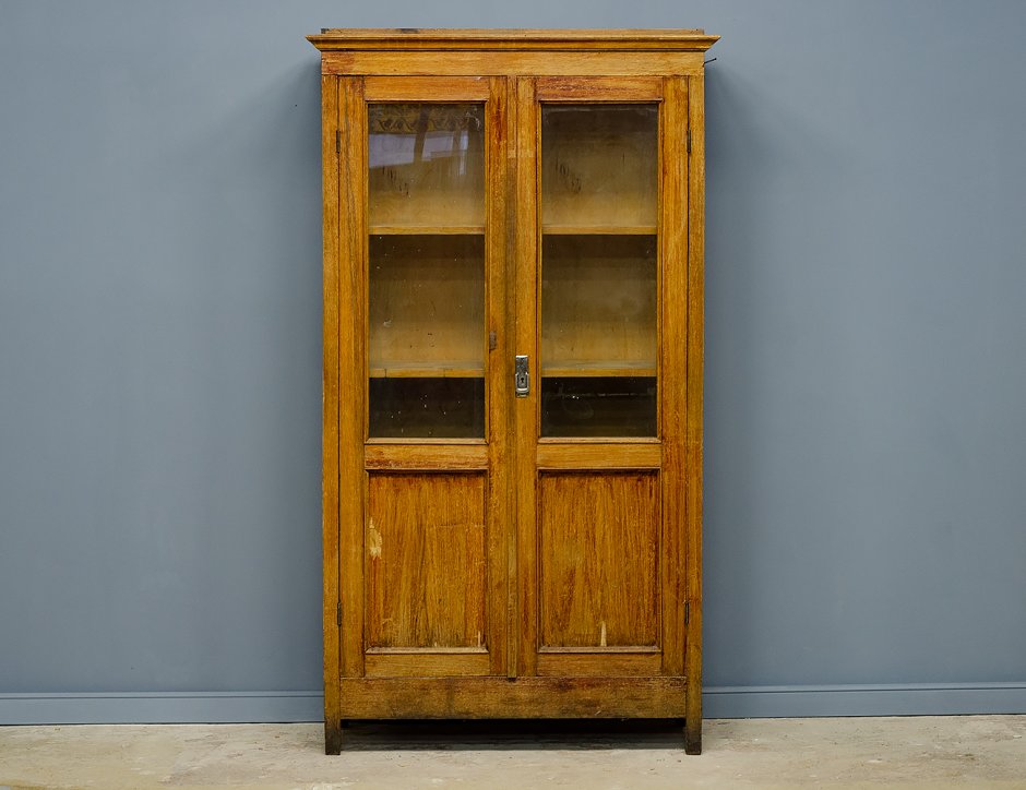 Старинные книжные шкафы фото