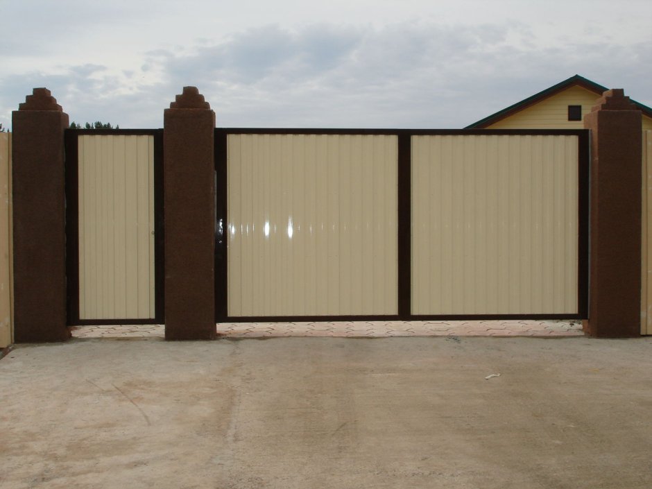 Распашные ворота раздвижные