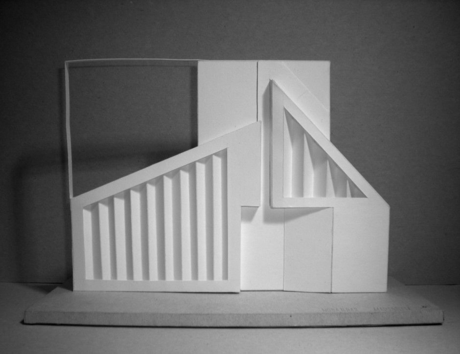 Фронтально пространственная композиция