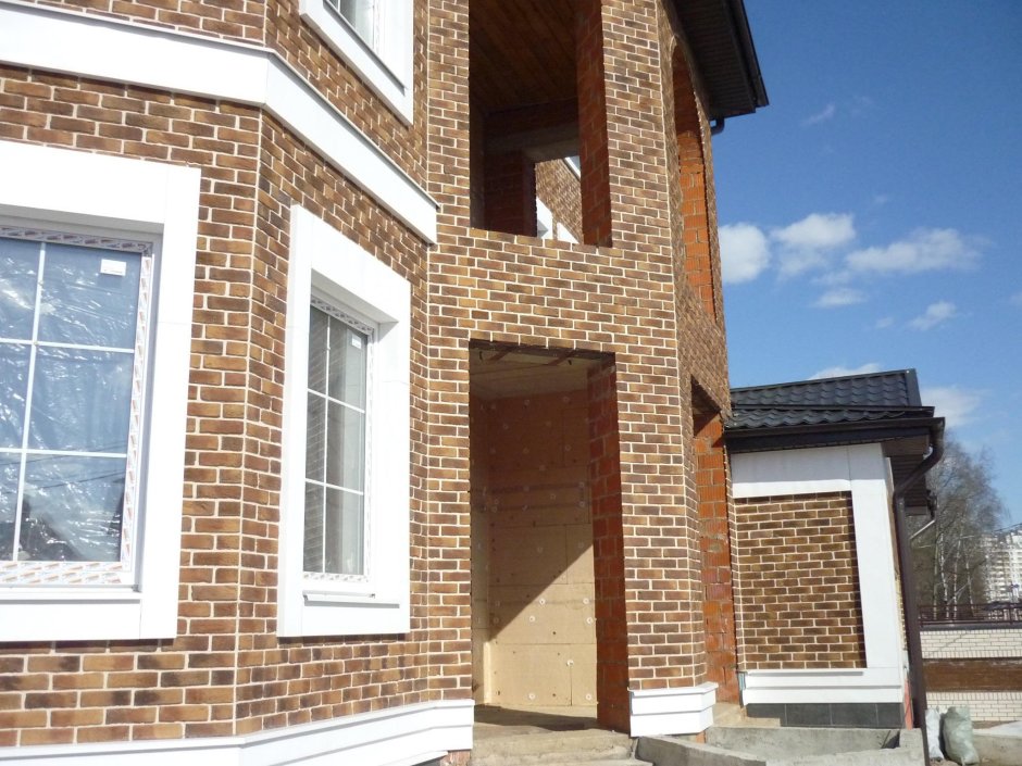 Отделка облицовочным кирпичом