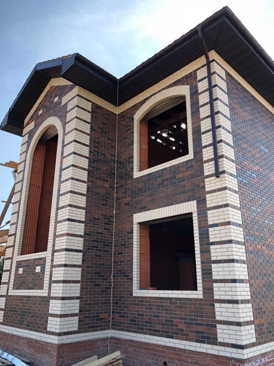 Красивые фасады из кирпича