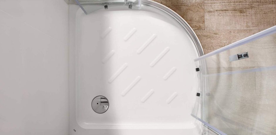 Advant Corner Shower Tray by Roca