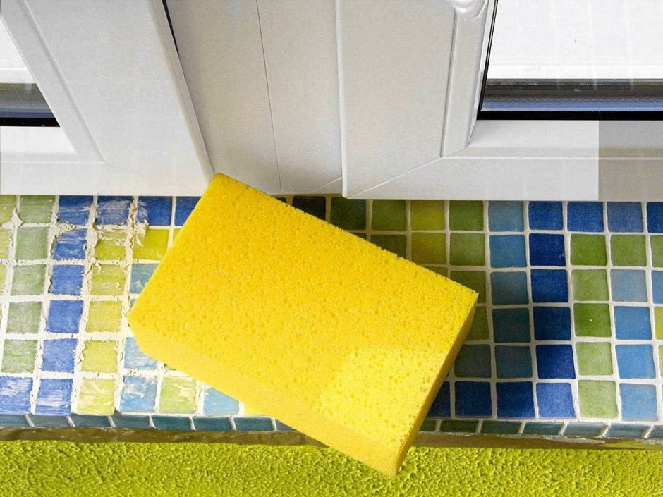 Откосы из плитки мозаики