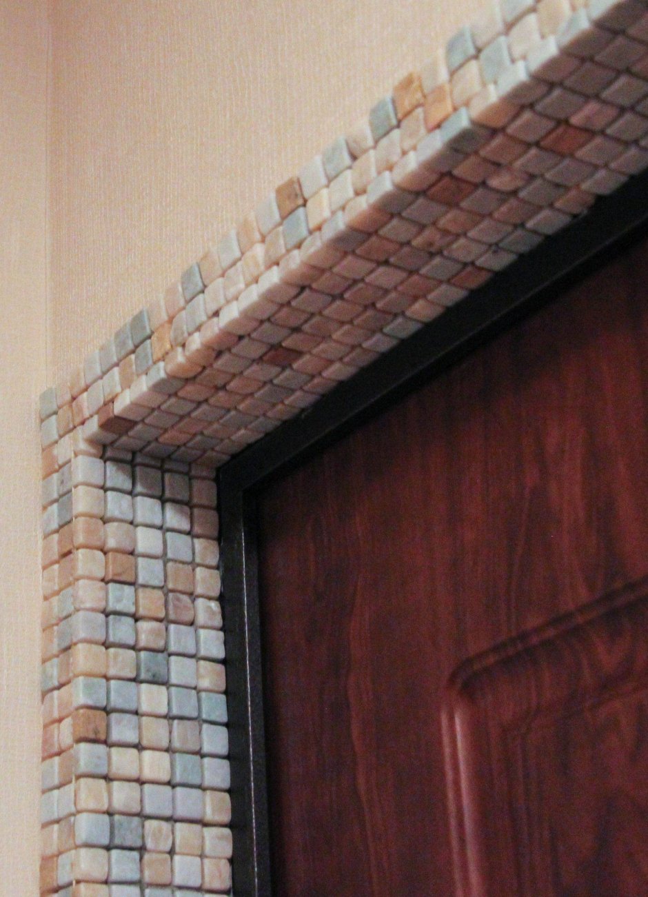 Отделка дверных откосов