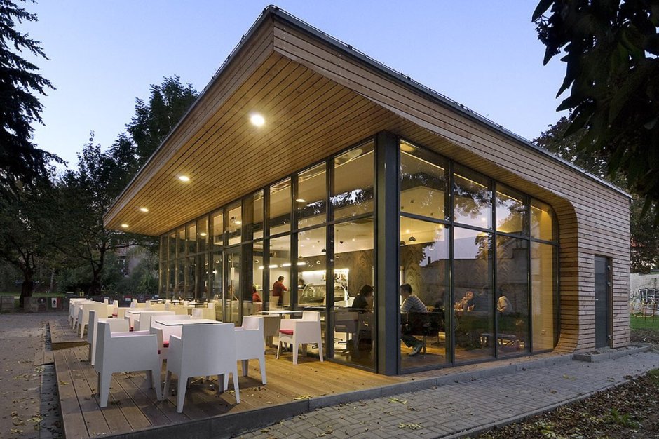 Деревянный павильон