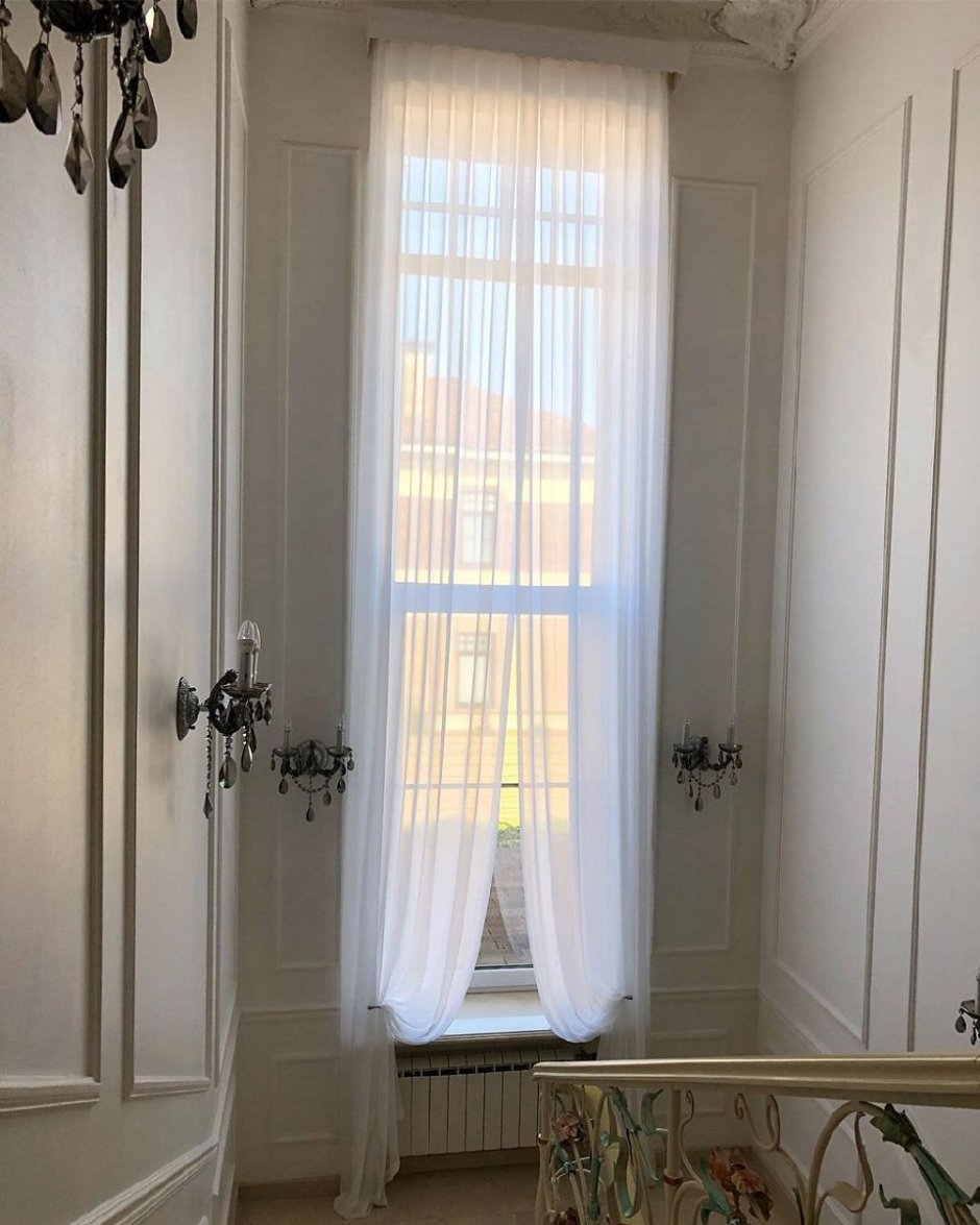 Шторы на лестничный пролет