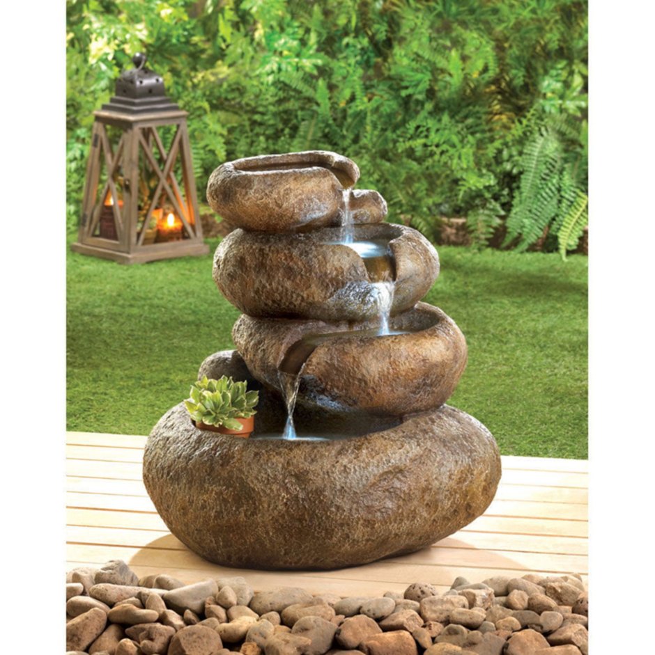 Декоративный фонтан из камня