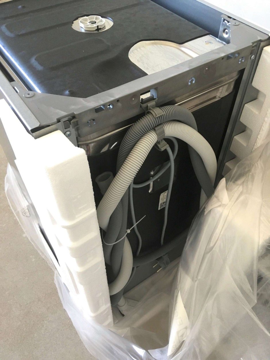 Посудомоечная машина Electrolux ESL 4510 lo