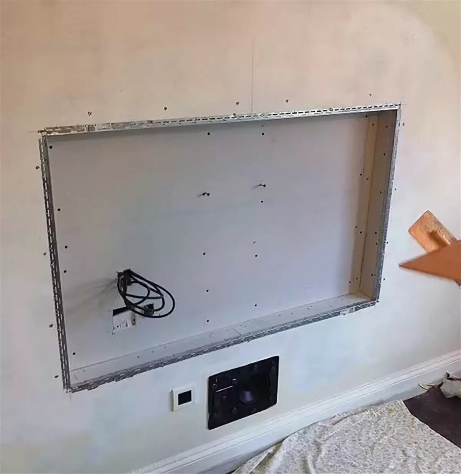 Настенный короб для телевизора