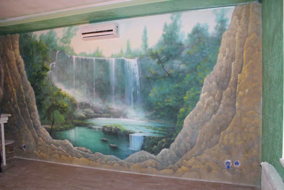 Роспись на стене в интерьере водопад