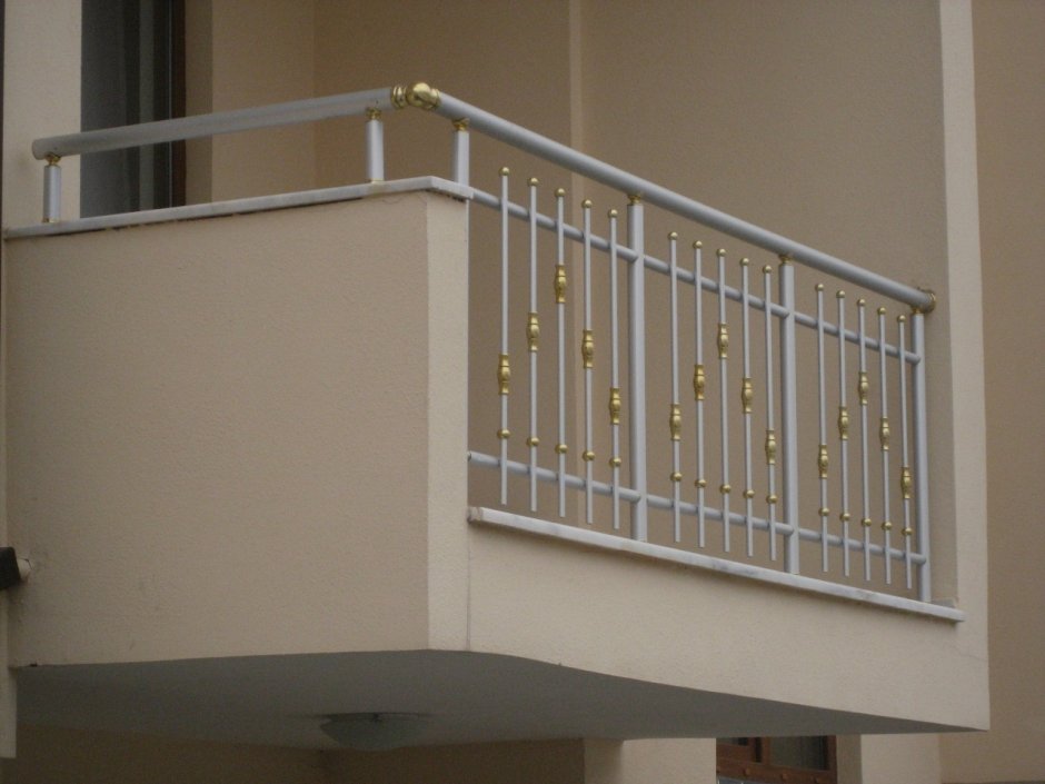 Перильные ограждения для балкона