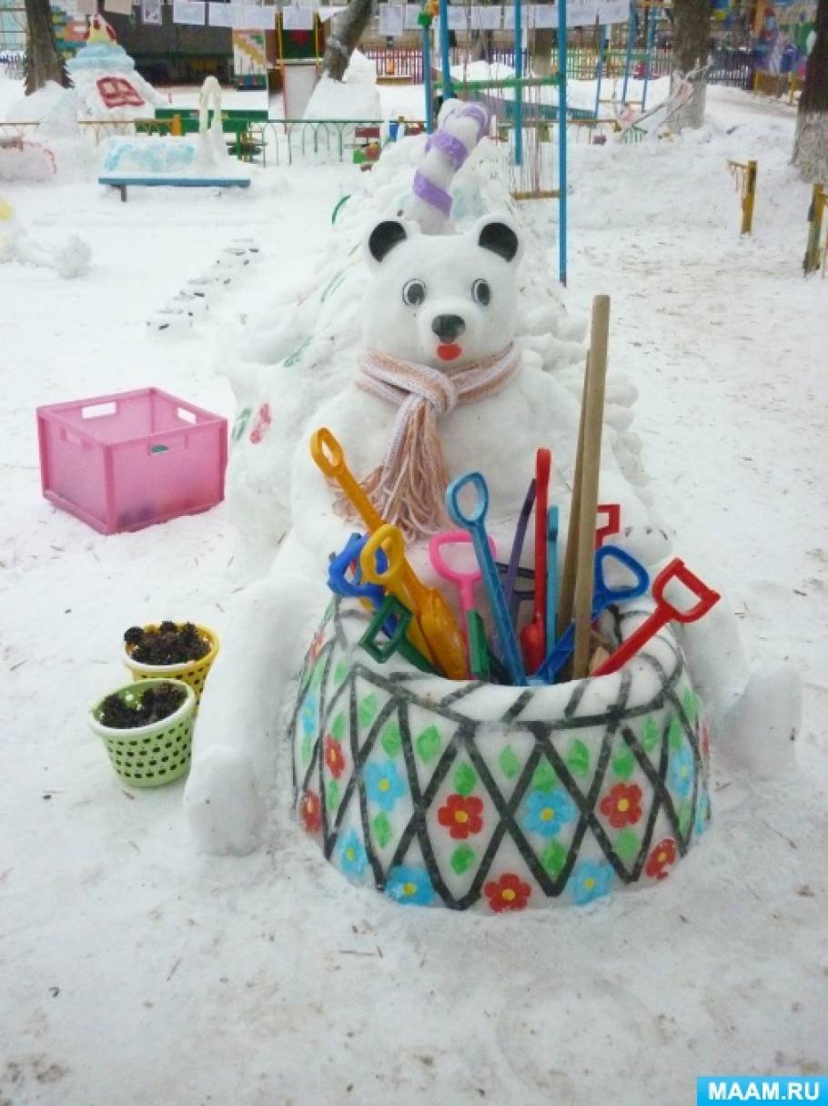 Снежные постройки в детском саду