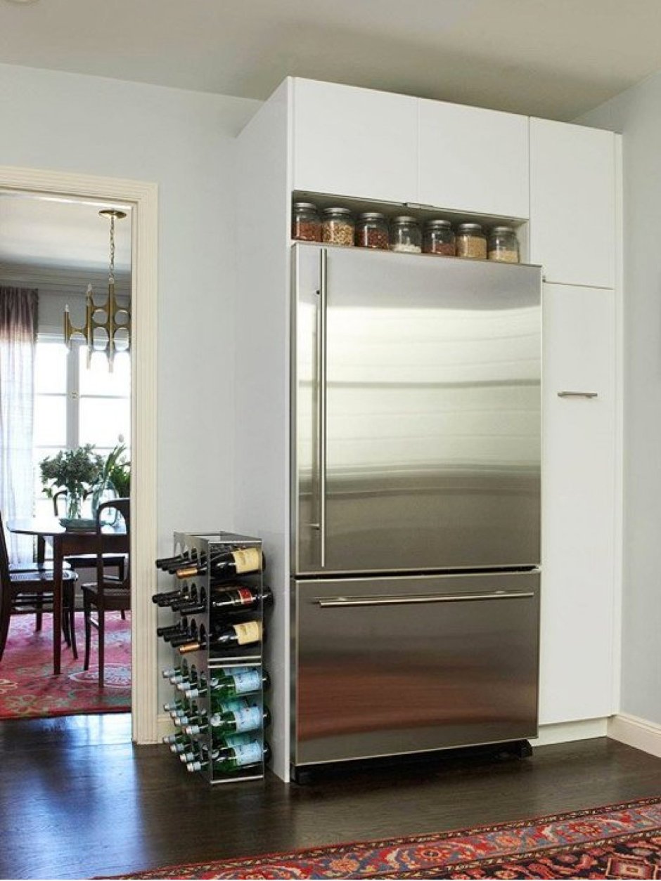 Шкафчик над холодильником