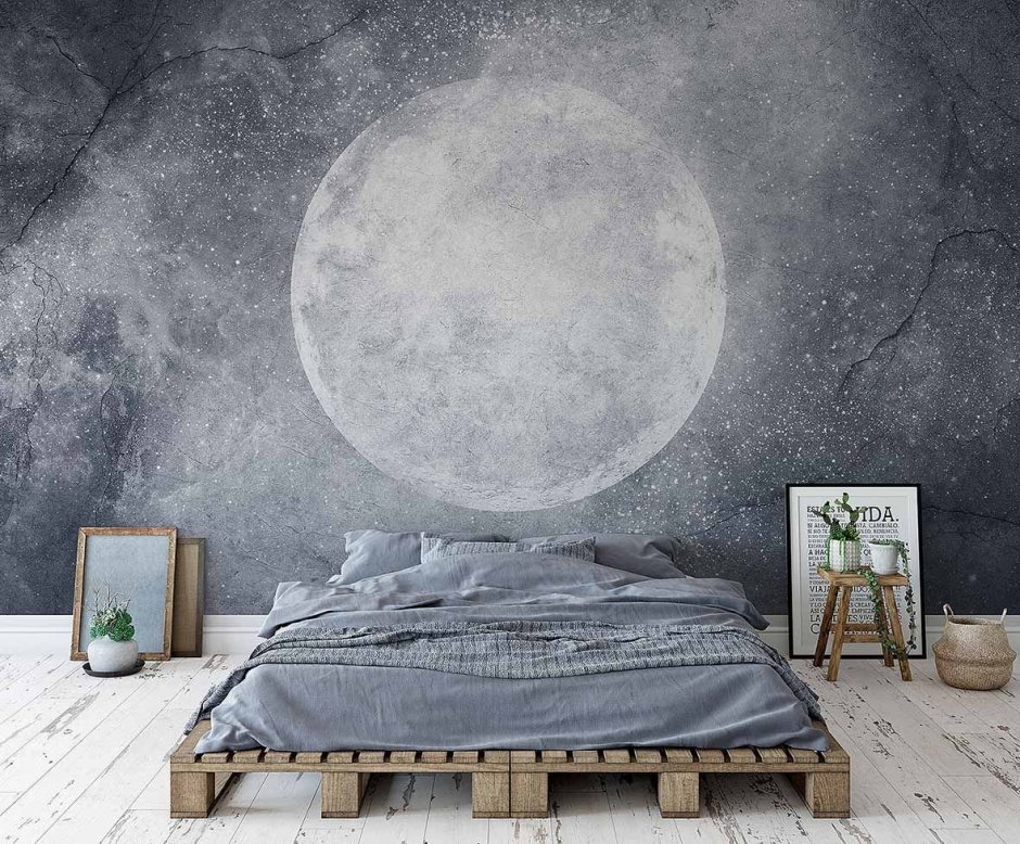 Фреска Луна