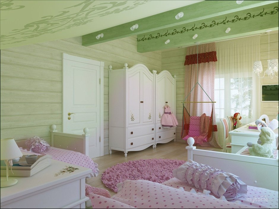 Комната для девочки в деревянном доме