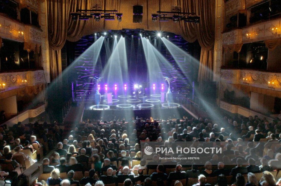Московский театр мюзикла сцена