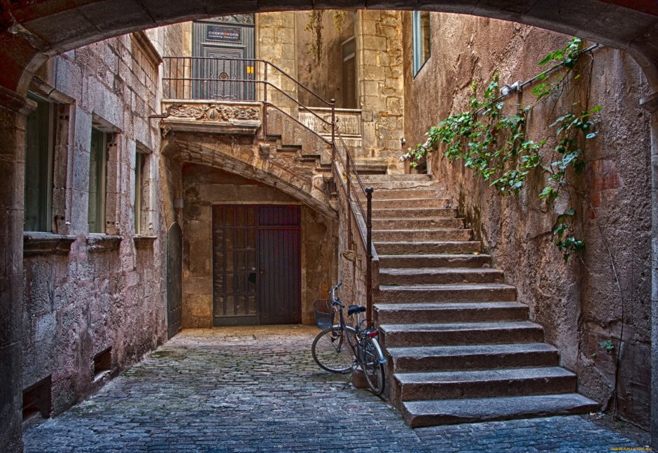 Италия дворик лестница