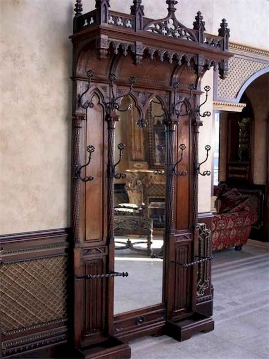 Мебель викторианской эпохи в неоготическом стиле